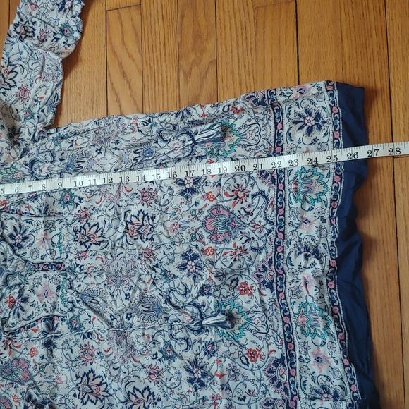 Max Studio floral printed boho top size small - Picture 10 of 10